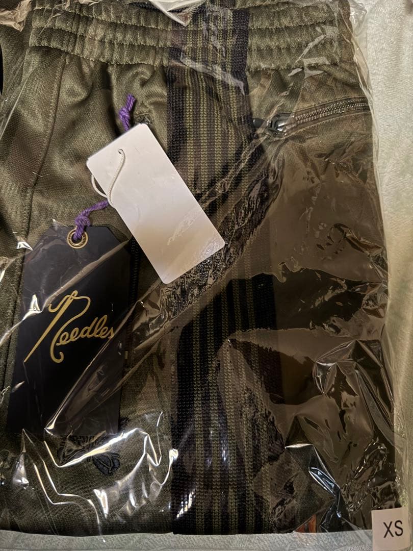 needles studious 別注　ヒザデルトラックパンツ　カーキ　xs