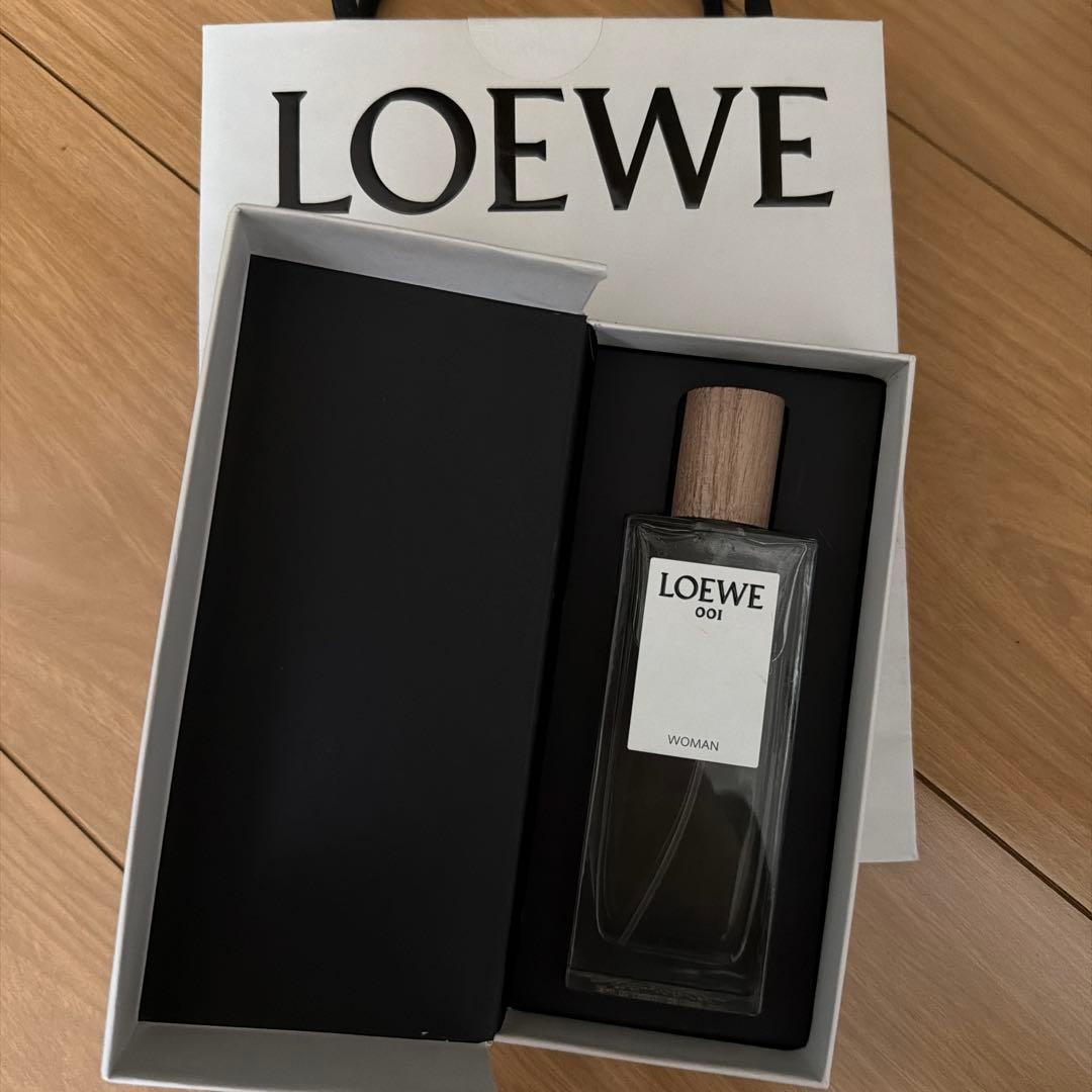 の*ち様 【ほぼ未使用】ロエベ 香水ウーマン 50ml LOEWE 001 WO