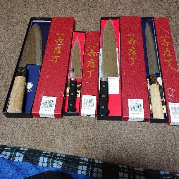 値引きあり   本日限定大特価セール‼️有名で使いやすい堺包丁 じっこう 洋包丁