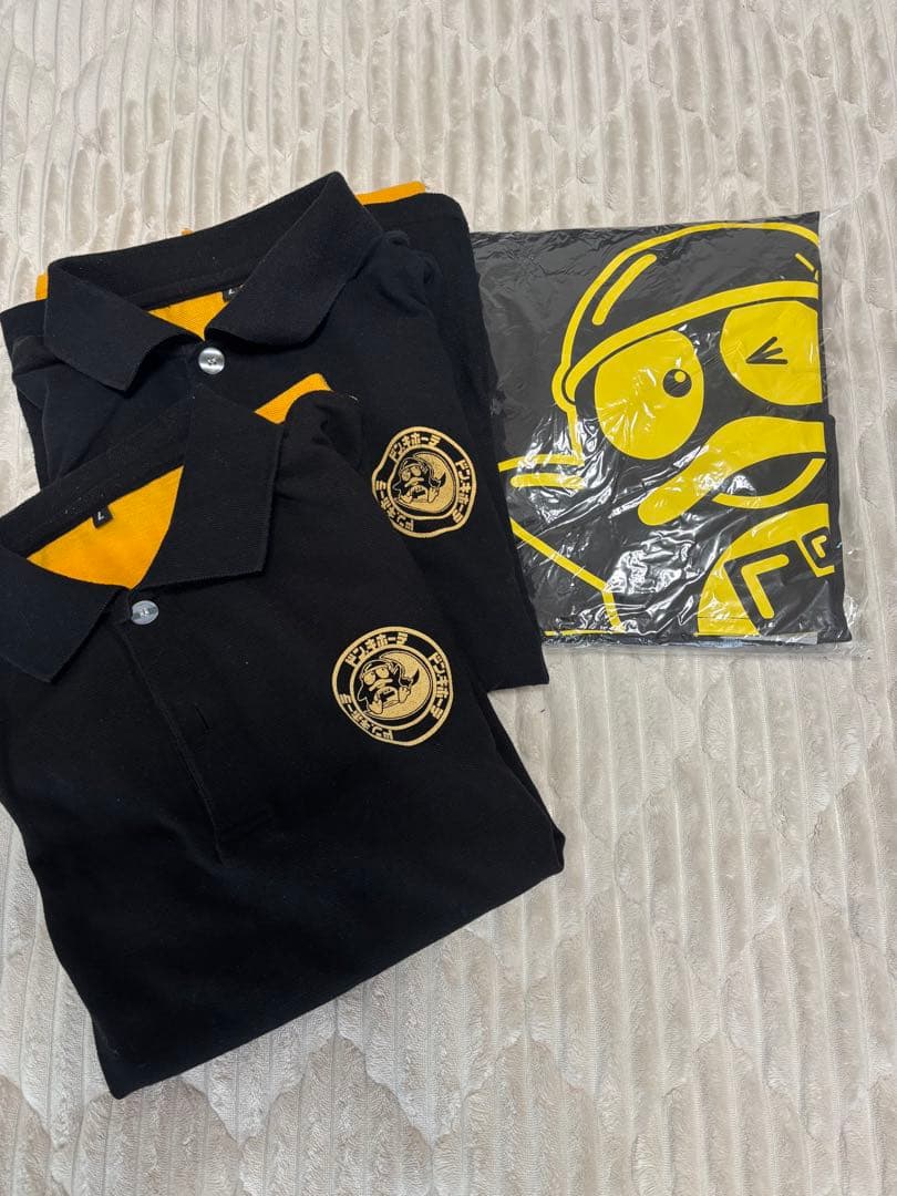 ドン・キホーテ ポロシャツとエプロンの3点セット♪