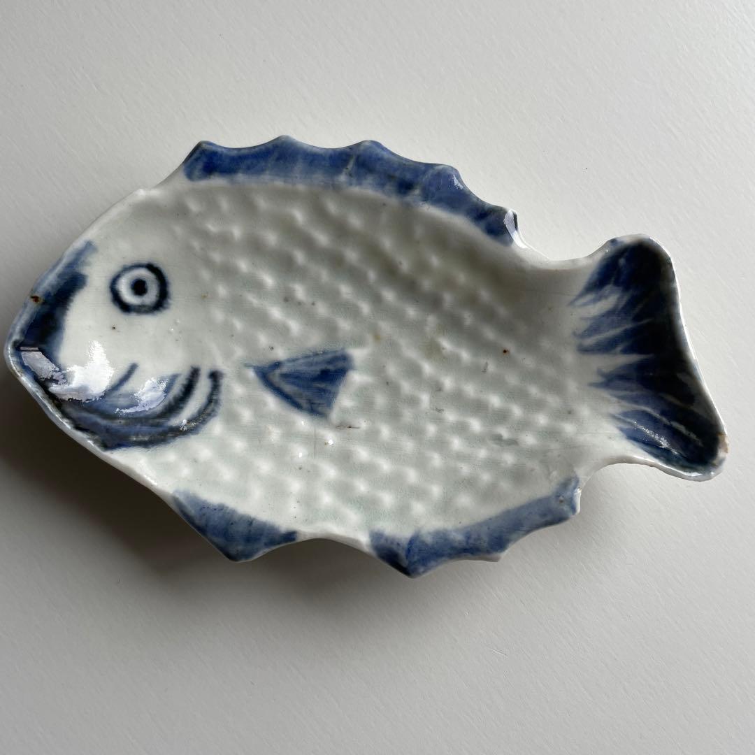 江戸時代中期・古伊万里「魚型染付豆皿」骨董・希少