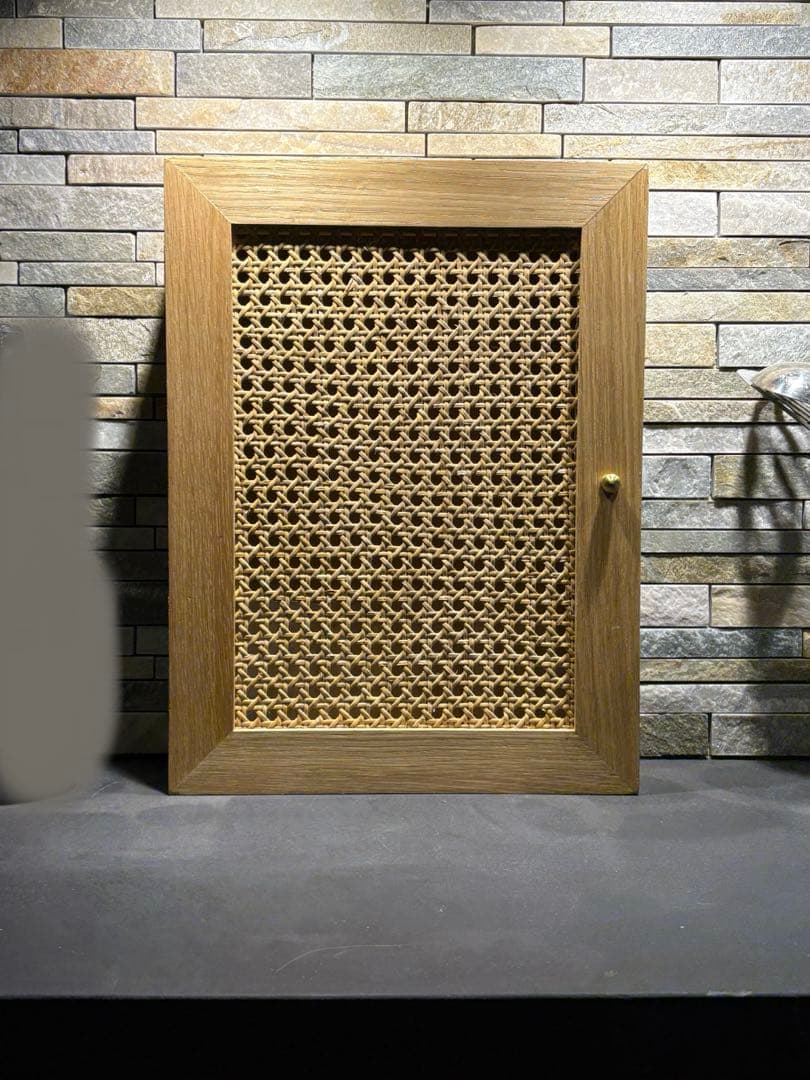 新品未使用 vamir 収納ボックス 韓国 香水棚 ラタン