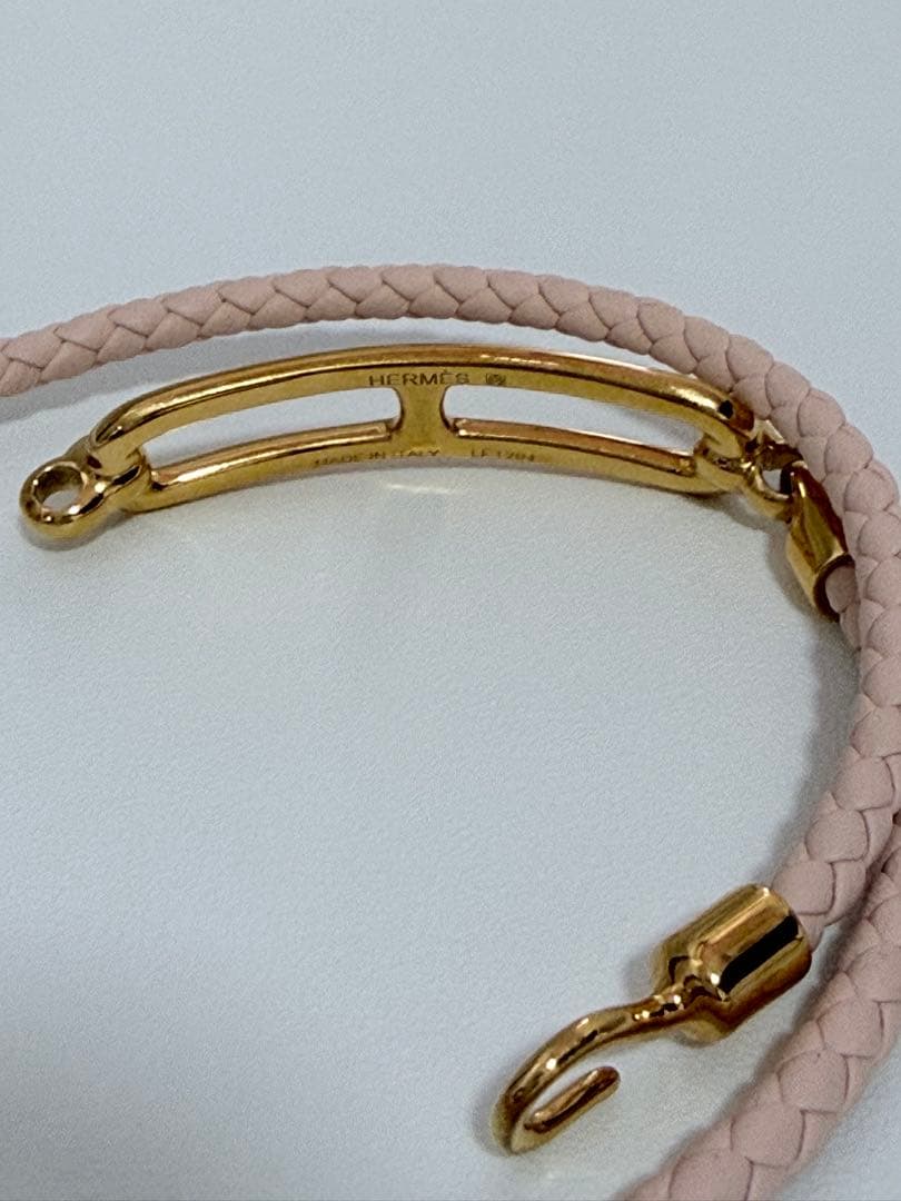 エルメス　編み込みレザーブレスレット