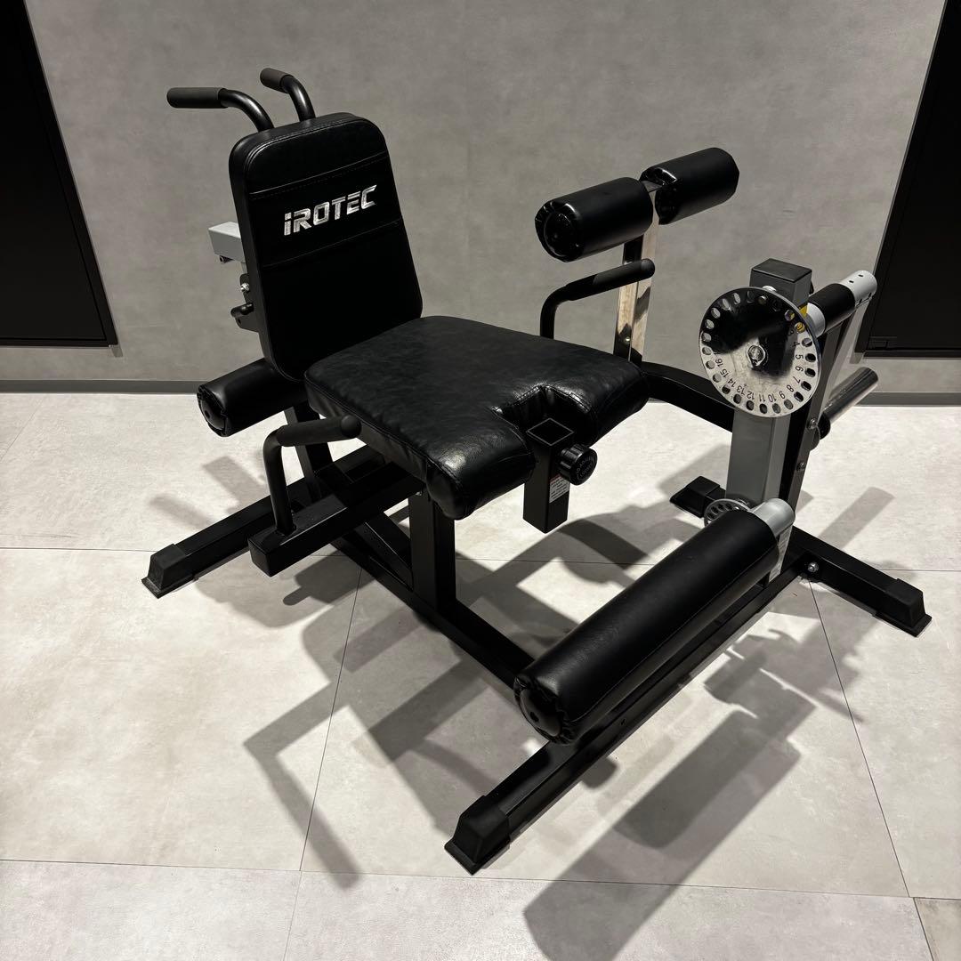 アイロテック　レッグエクステンション&カールベンチ