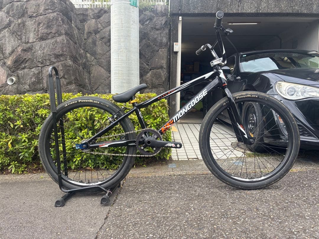 BMXレース　クルーザー　MON TITLE ELITE PRO 24