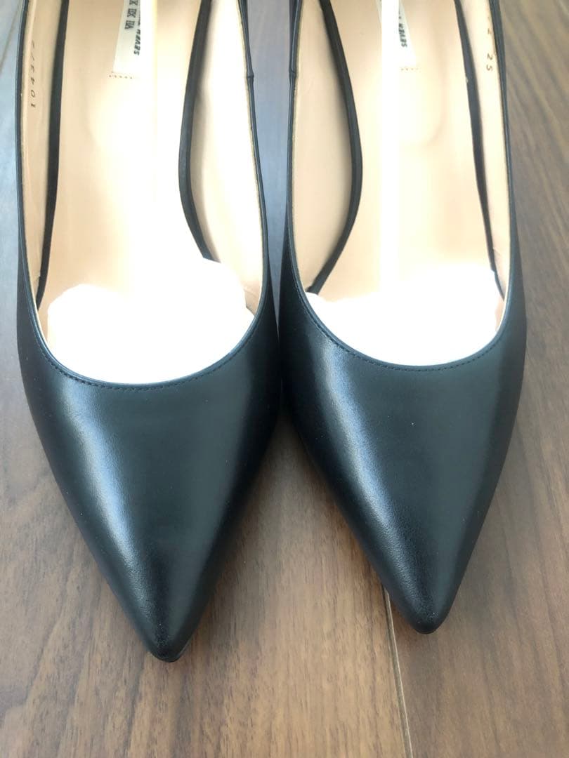 【新品未使用】セブントウェルブ　LovelyWalk ポインテッドトゥパンプス