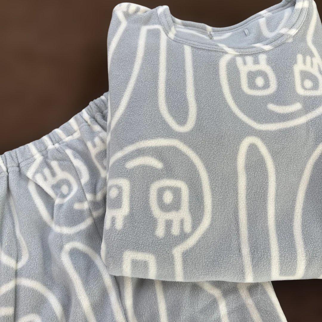 み*ん様 新品未使用　訳あり　マタノアツコ　グレー　うさぎ　フリースパジャマ　M