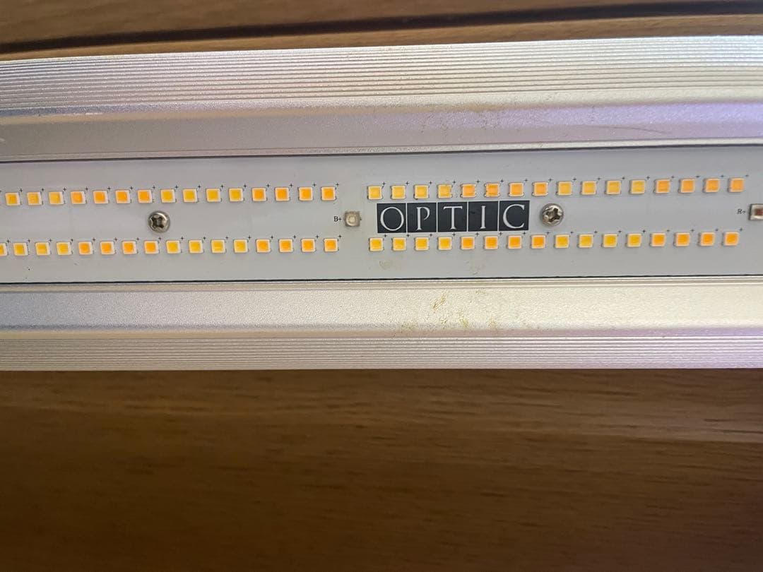 OPTIC LED CREEライト SLIM 320H 植物育成　訳あり