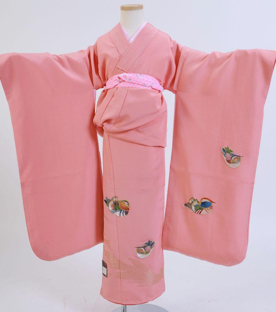 ◎新品正絹刺繍7歳着物◎7歳四つ身◎長襦袢付き