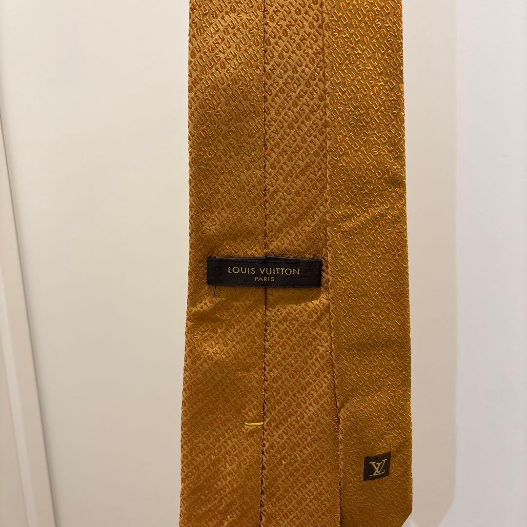 LOUIS VUITTON ルイヴィトン　ネクタイ　ゴールド系
