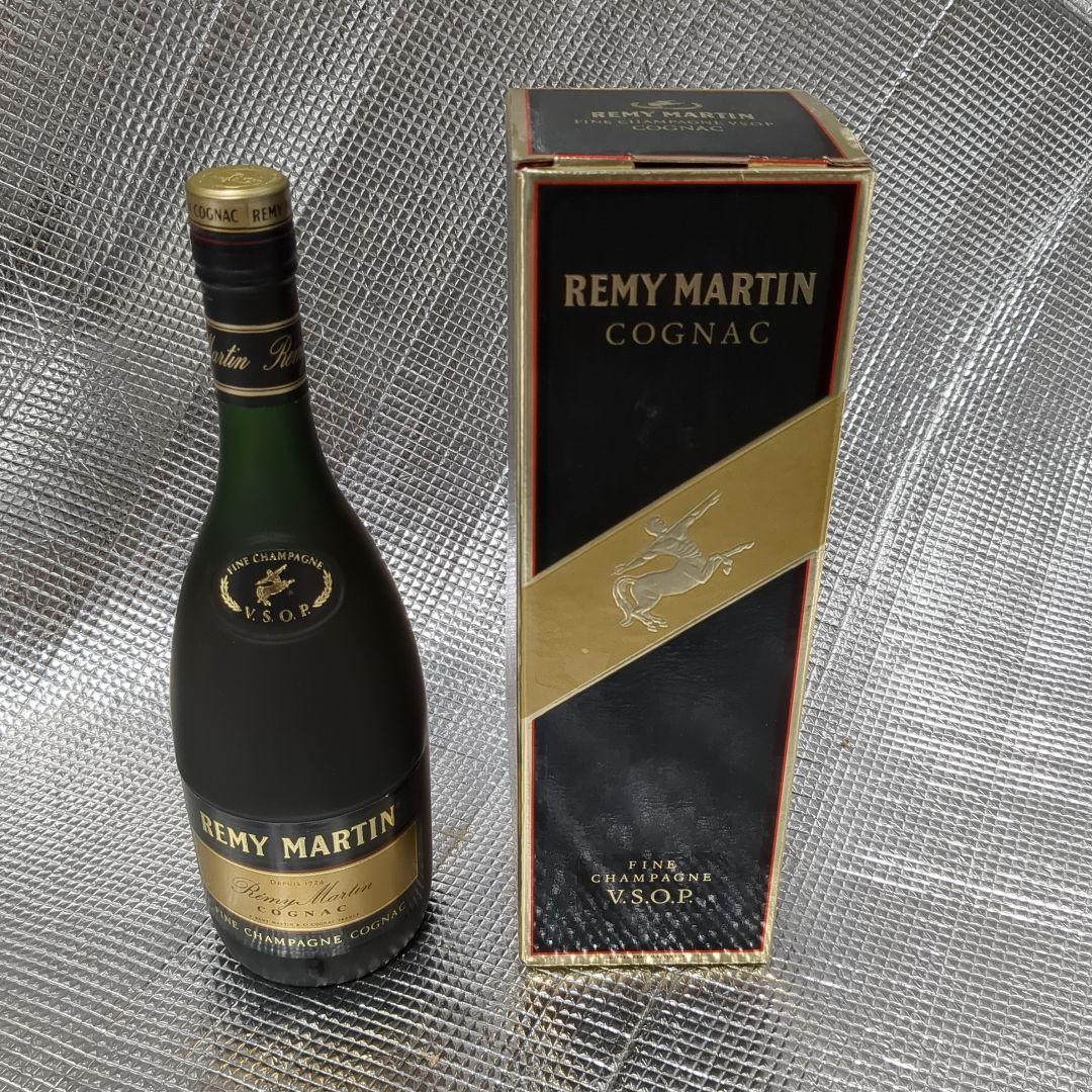 REMY MARTIN コニャック VSOP 750ml 箱入り　古酒