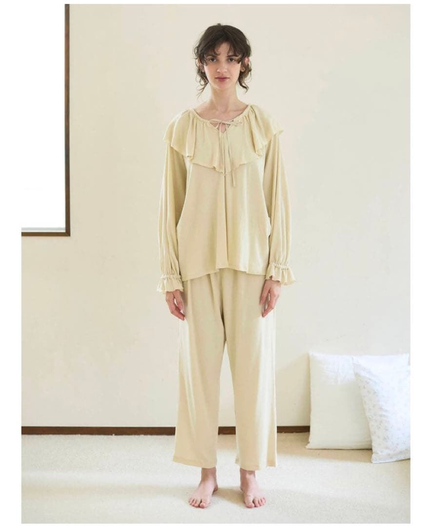 ナナデコール　チェリーエアリーパジャマ上下セット イエロー