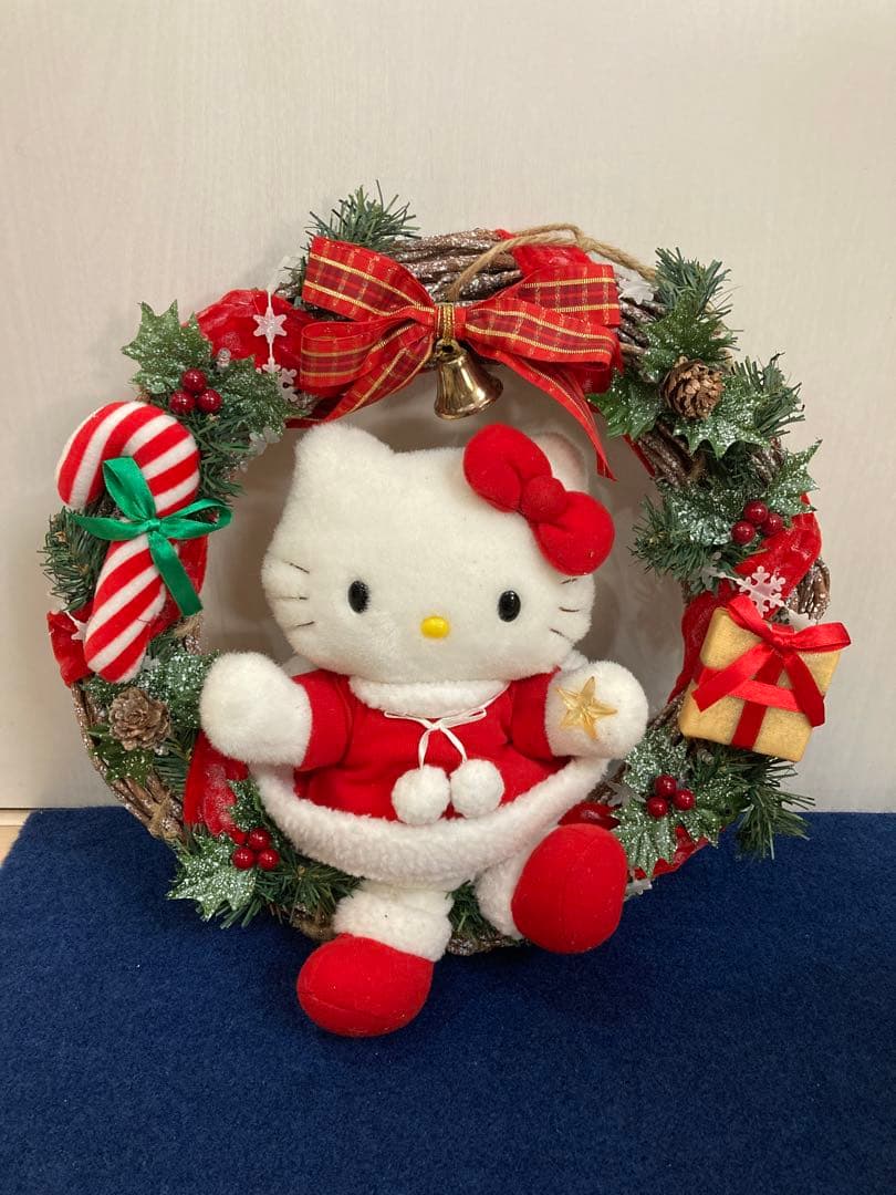 ハローキティ　クリスマスリース　レトロ　飾り　サンタ　プレゼント
