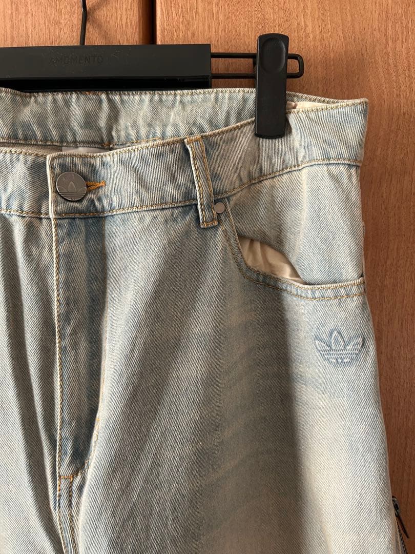 アディレニウム ジップ ウォッシュド デニム パンツ　サイズ32