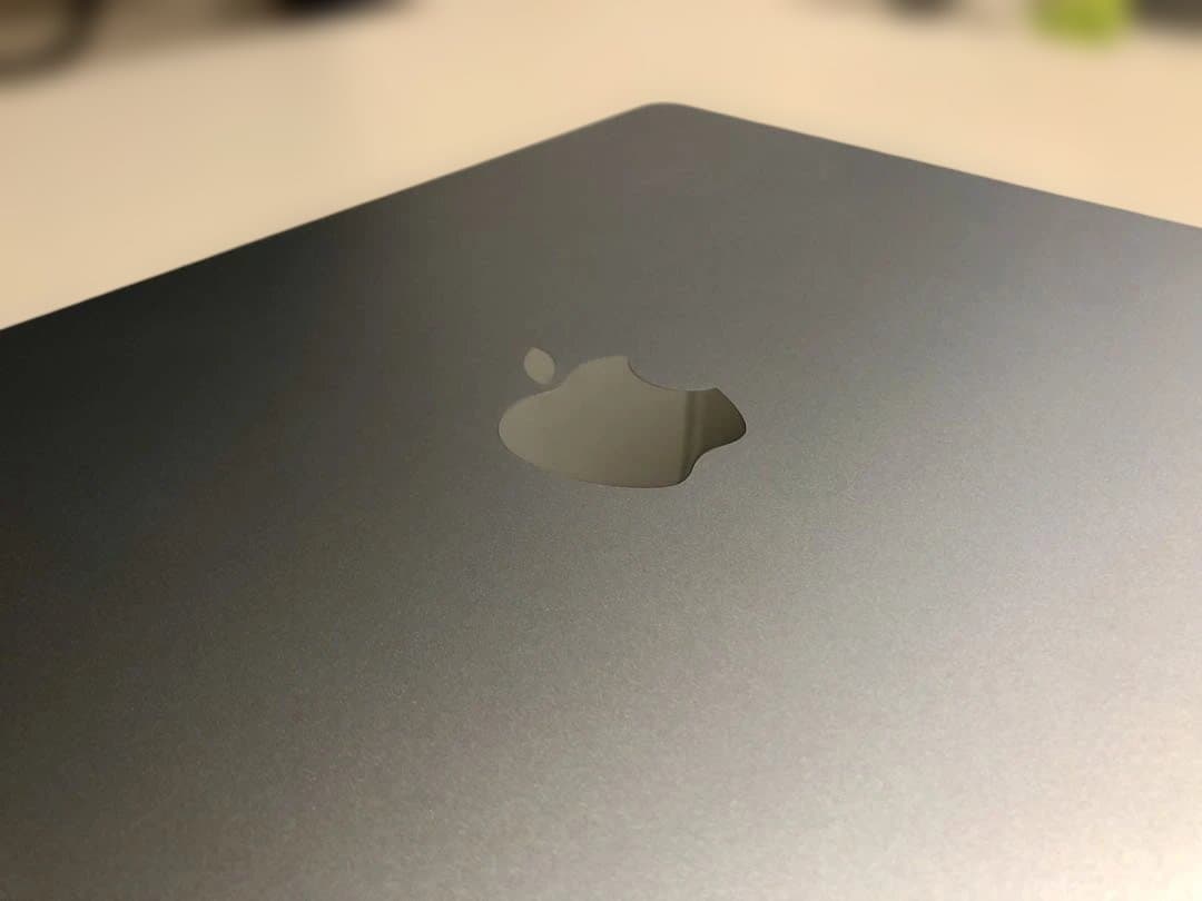 【極美品】MacBook Air 2025 (Early) 16GB/256GB