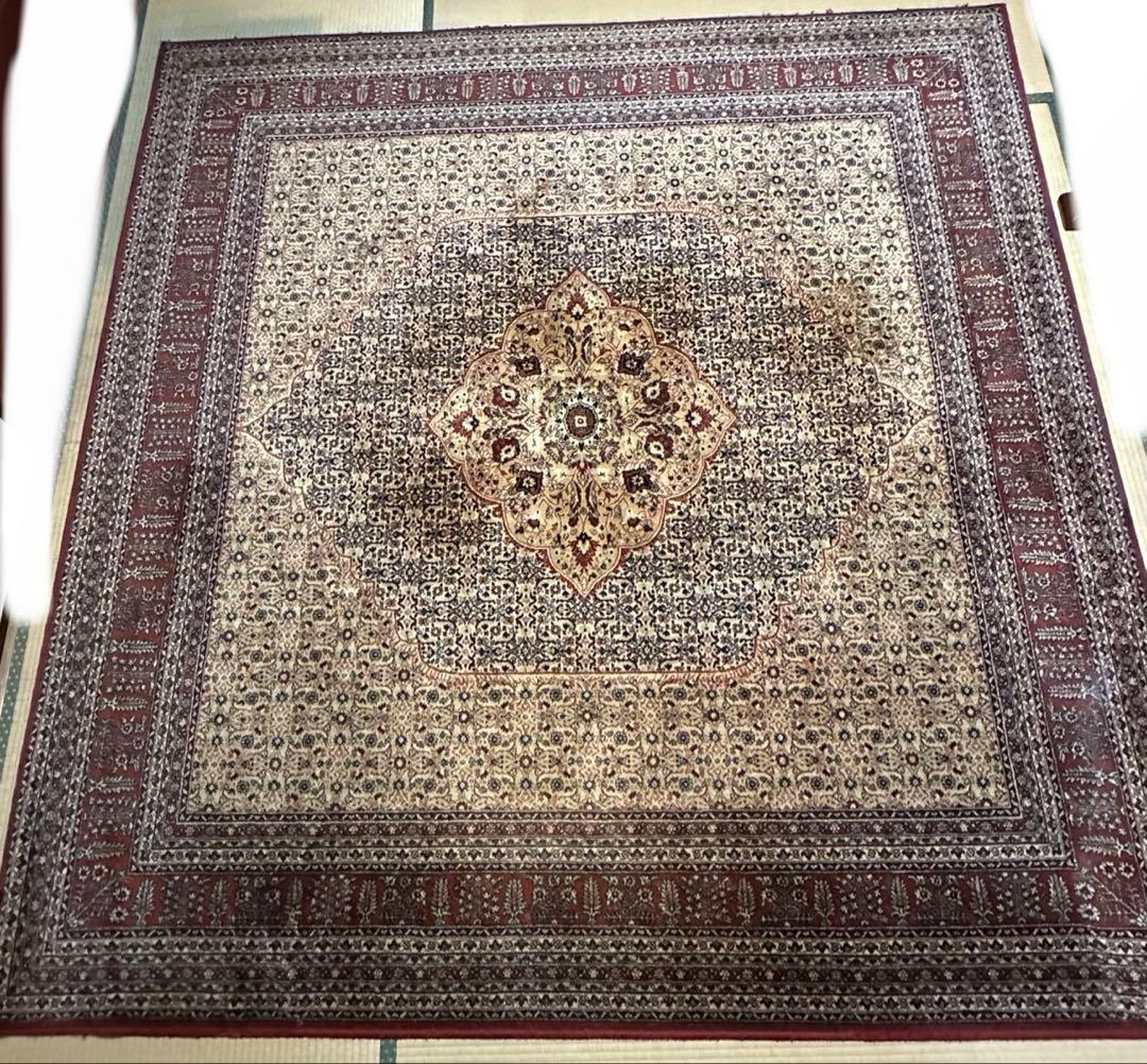 トルコ製　ラグ 250cm✖️250cm