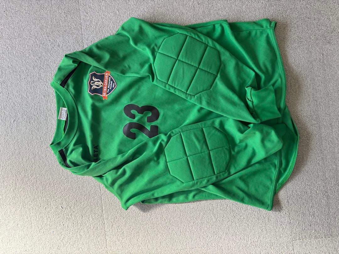 ATHLETA 聖和学園ゴールキーパーユニホームセット赤緑