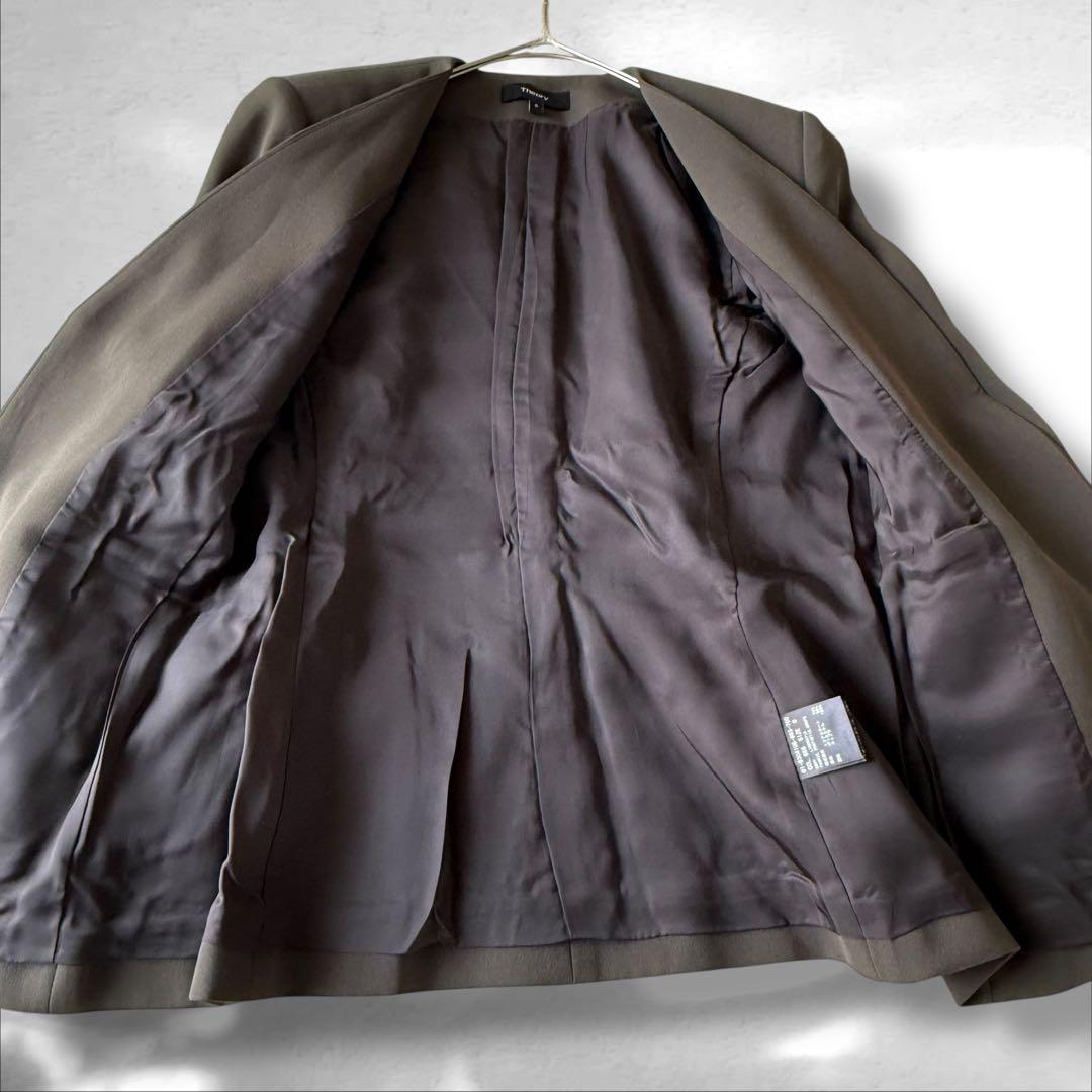 Theory セオリー　SYNTHETIC CREPE パンツスーツ　グリーン