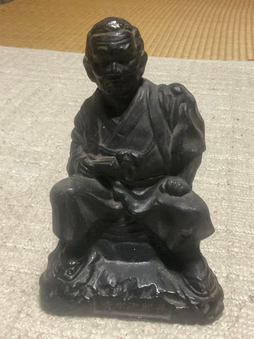 陶器製／清水の次郎長像。縁起物・歴史上人物。【箱無し　現状】
