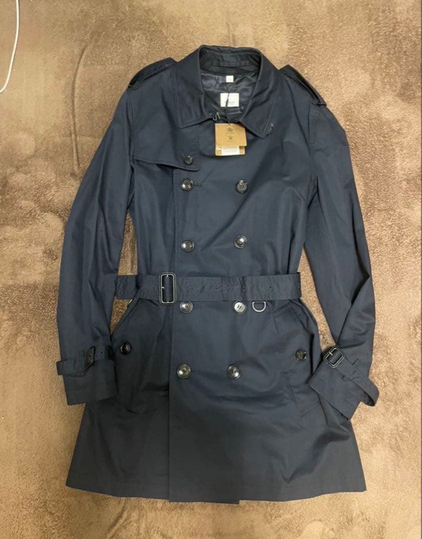70%オフ定価20万円超新品タグ付　BURBERRY ネイビー トレンチコート