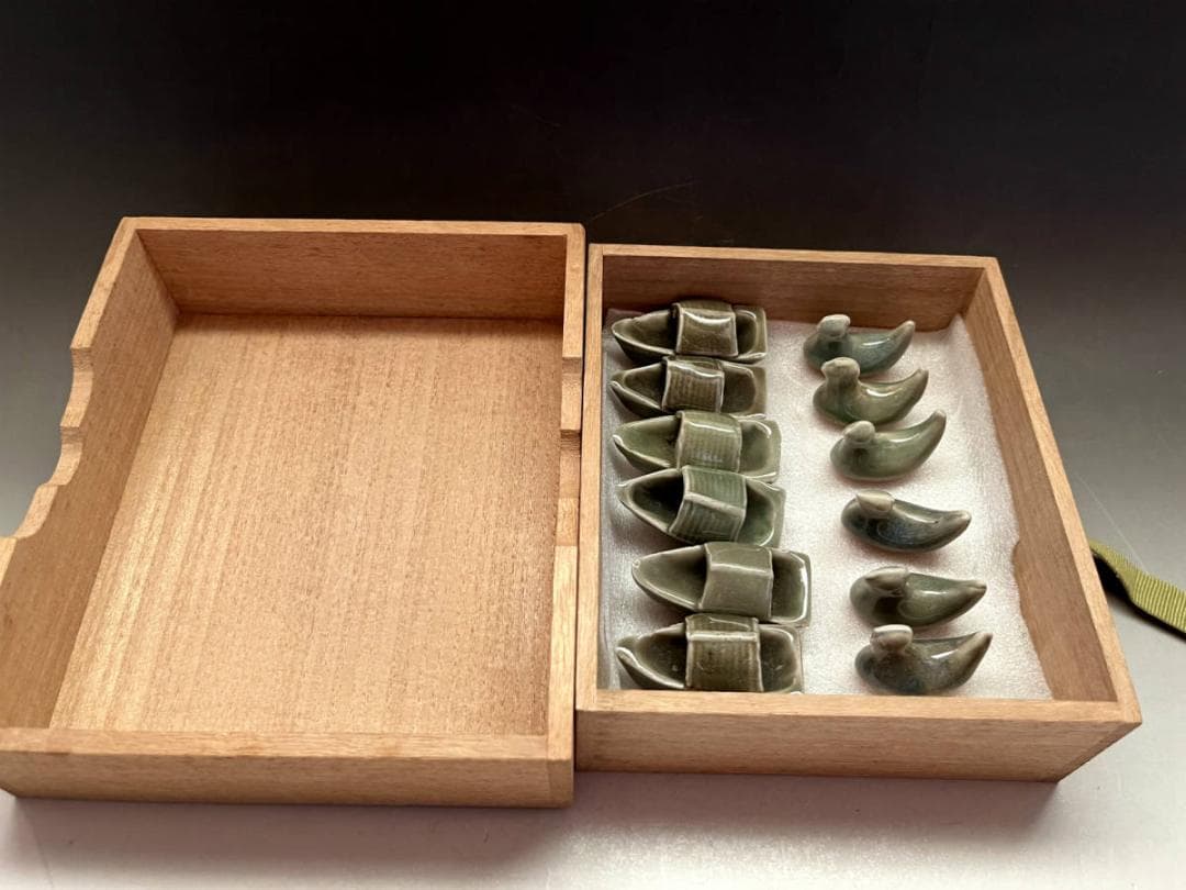 箸置き■古い青磁（江戸後期）舟型6客 鳥型6客 合計12客セット 千鳥 舟 骨董