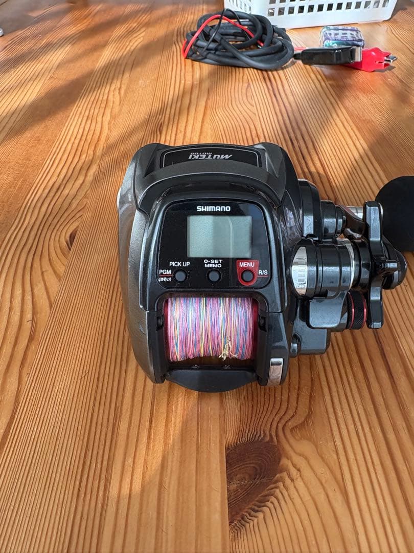 リール SHIMANO PLAYS1000