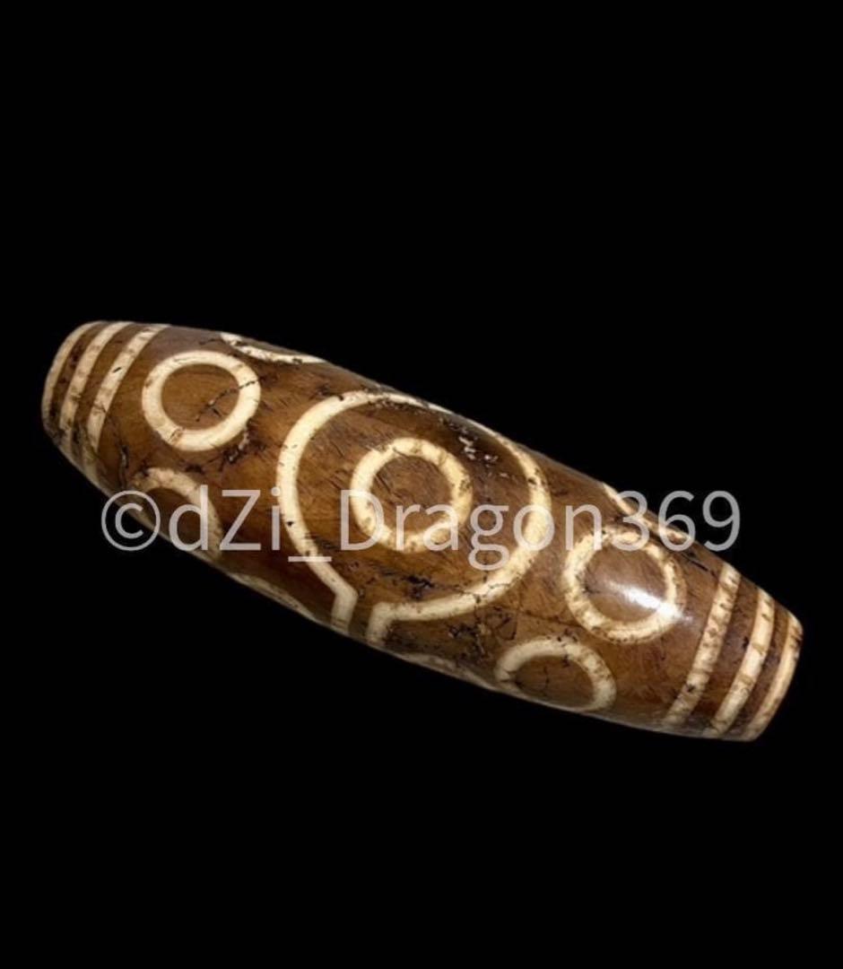 【特別価格 ／ 一点限り！！】 入手困難な大きい西蔵十五眼天珠の置物