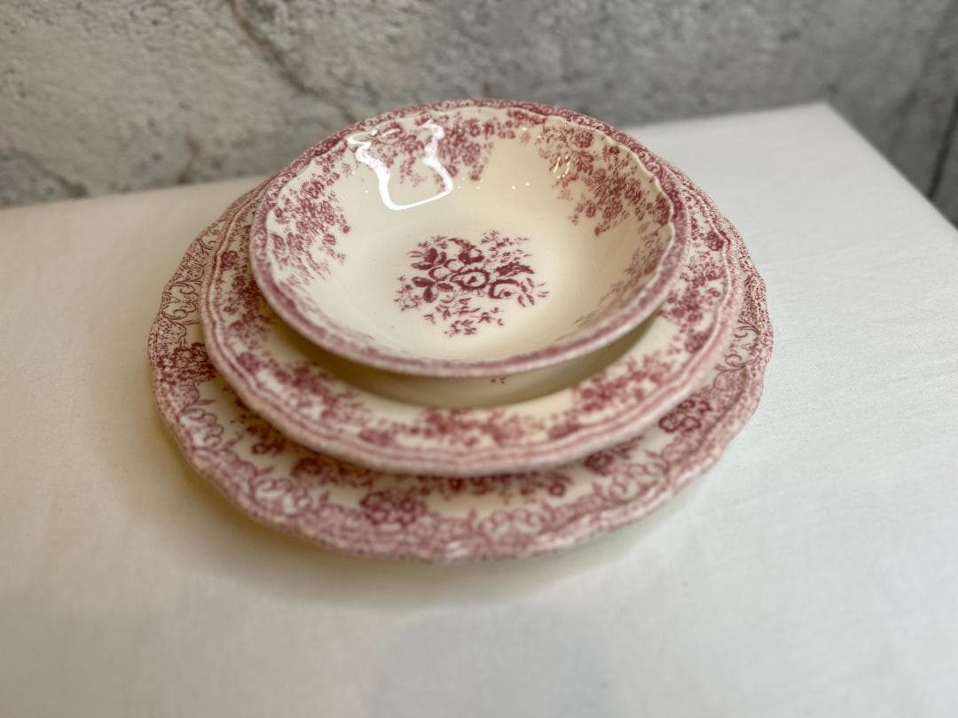 【大人気！食器セット】 ZARA 　フローラル　アースンウェア　プレート