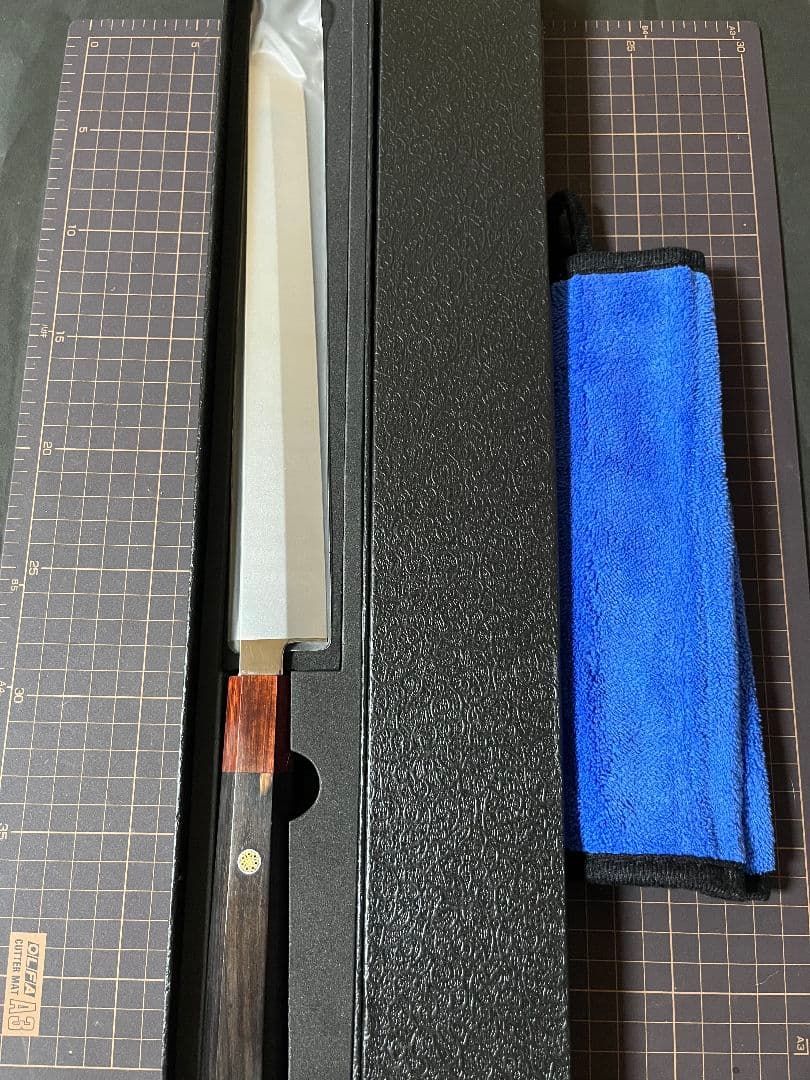 Ｖ金10号 先丸 柳刃包丁 9寸 刃渡り27cm 八角柄 全鋼 鏡面□