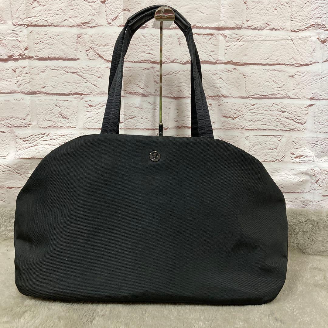 ルルレモン　lulu lemon ボストンバック　旅行バッグ　ブラック