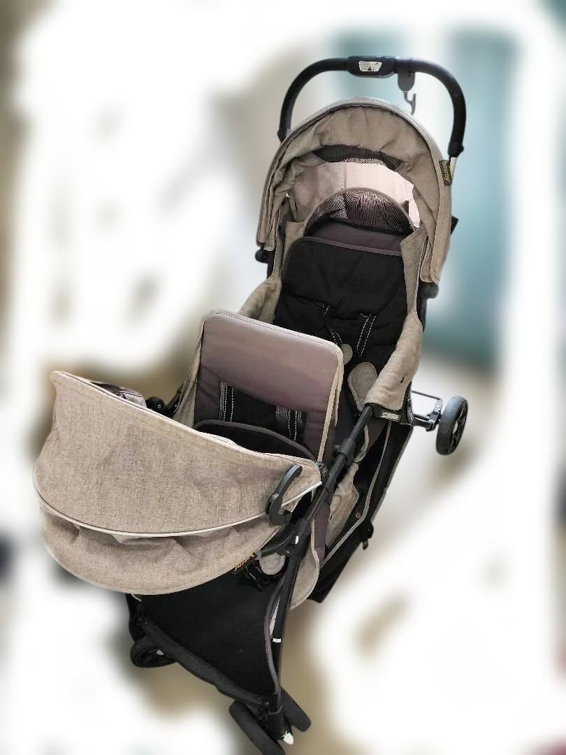 2人乗りベビーカー ベージュ リクライニング機能付き　besrey