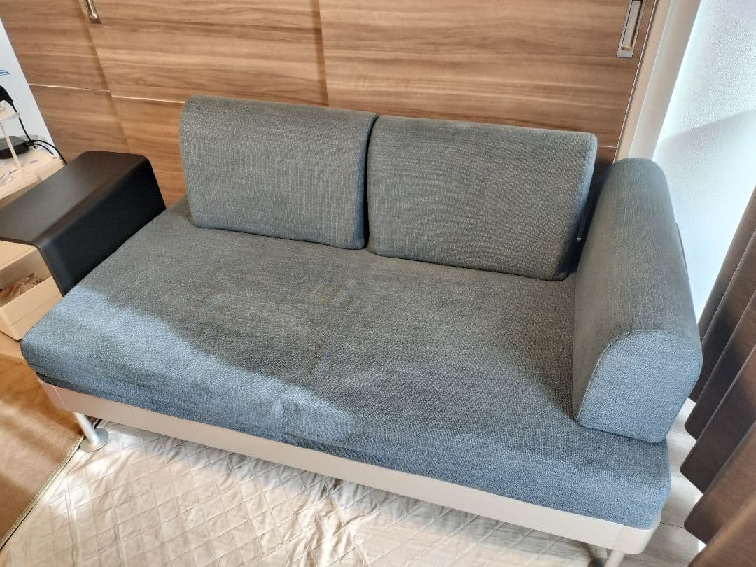 IKEA × Tom Dixon DELAKTIG 2人掛けソファ