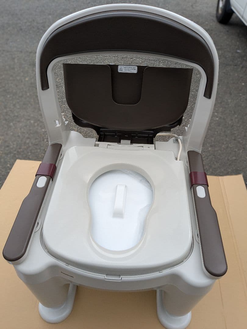 パナソニック PN-L30213 ラフィーネ ポータブルトイレ 介護用