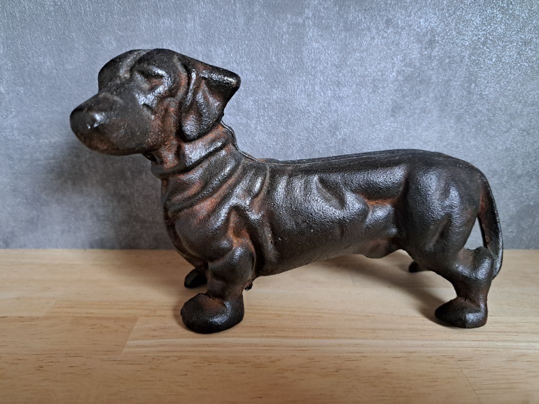 【美品】鉄製　ダックスフンド　置物