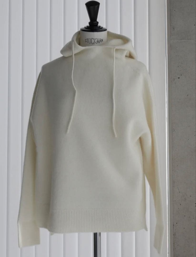 【新品】maison de R ウールカシミヤニットフーディ