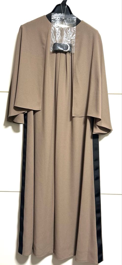 【新品】FENNEL　サイドテープケープワンピース