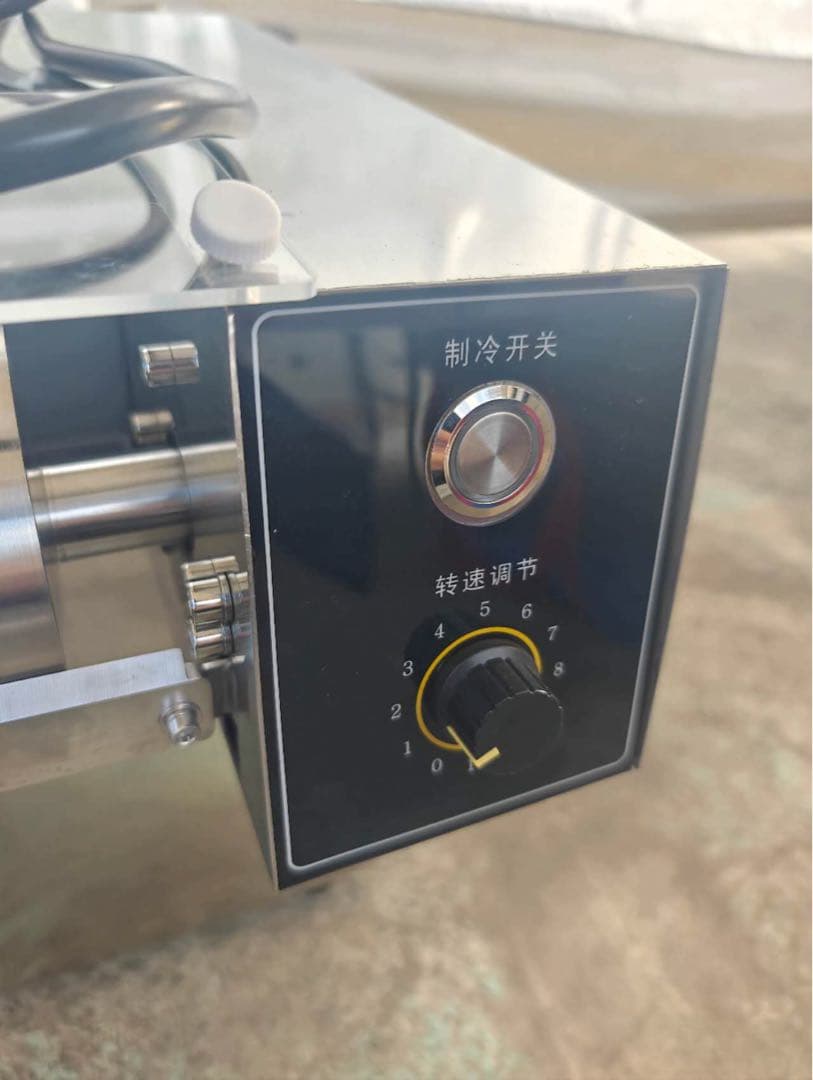 系スピン　雪花機　かき氷機 750W  ice machine 業務用