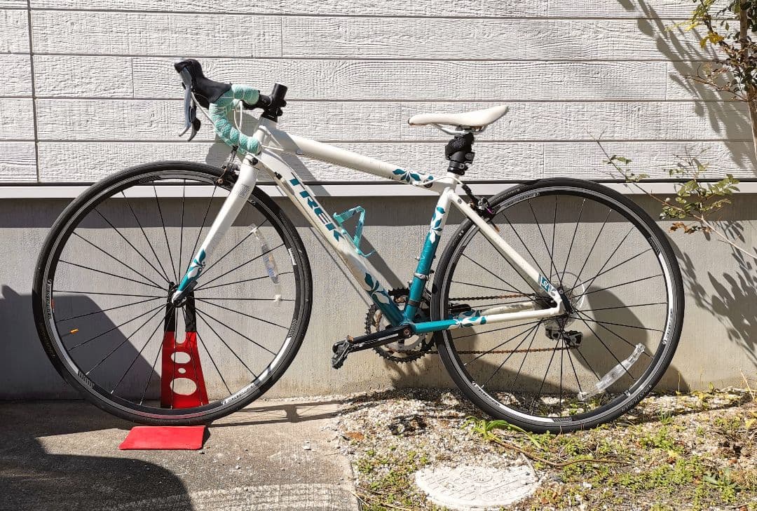 TREK トレック LEXA SL 2013年モデル ロードバイク レディース