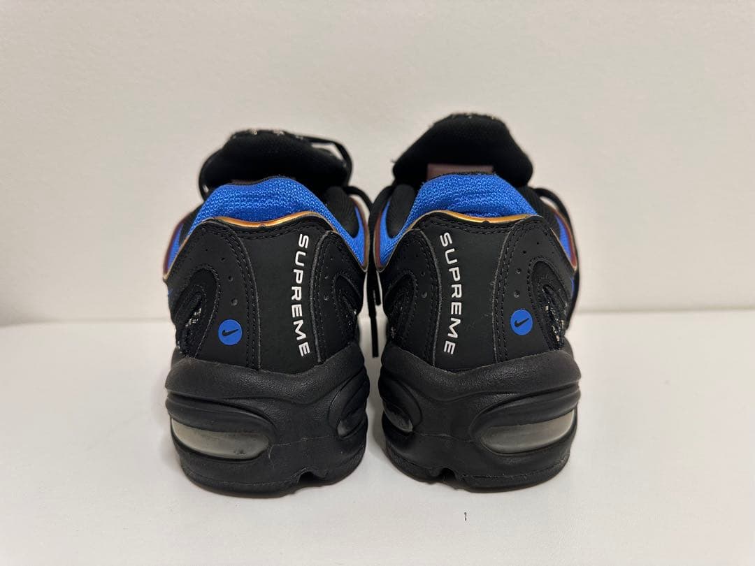 Supreme × Nike Air Max Tailwind 4 Black