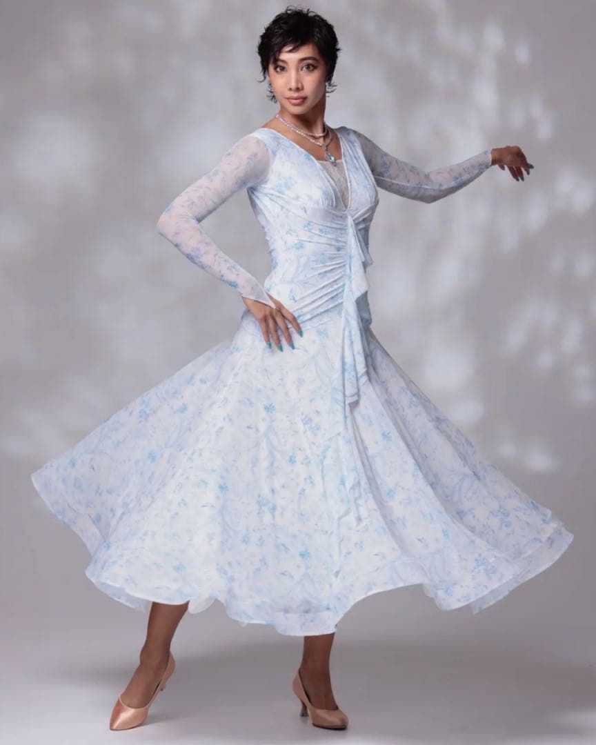 社交ダンス★ジャンティドレス★ホワイト&ライトブルー花柄★サイズL★新品未使用品