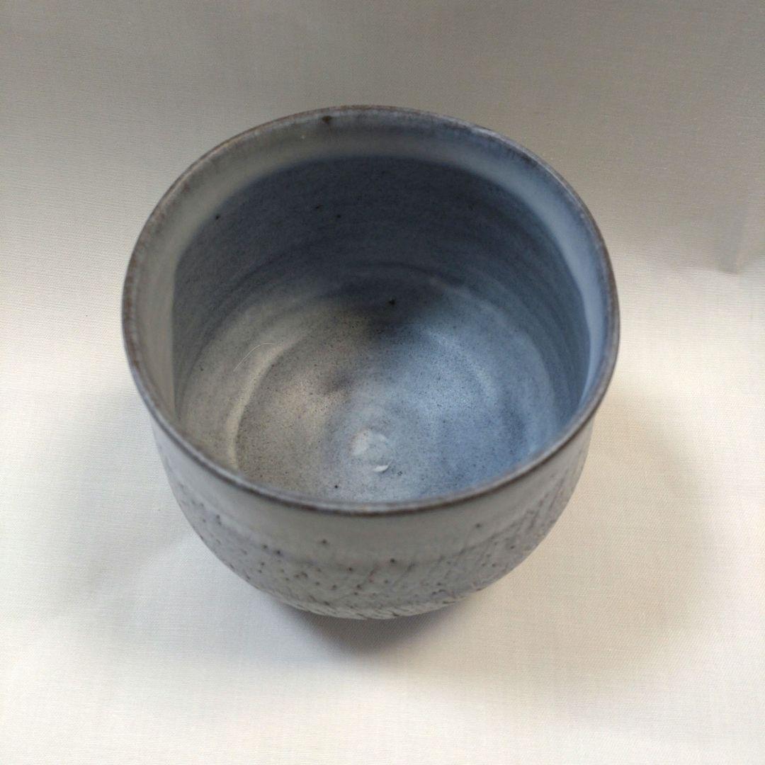 スノーホワイト亀裂模様茶碗