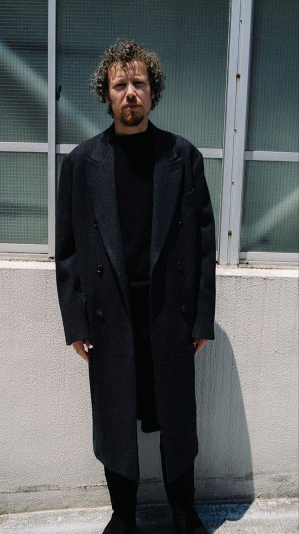 comoliウールヘリンボーンダブルチェスターコート