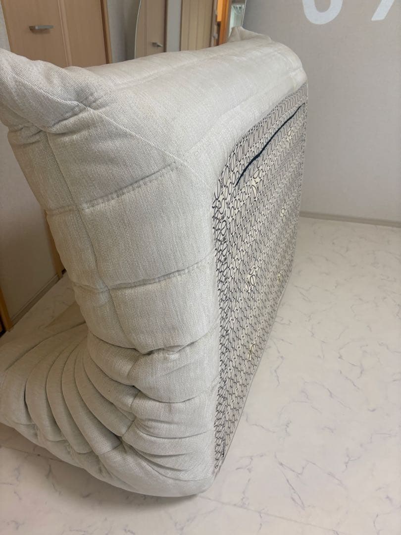 リーンロゼ2人掛けソファ