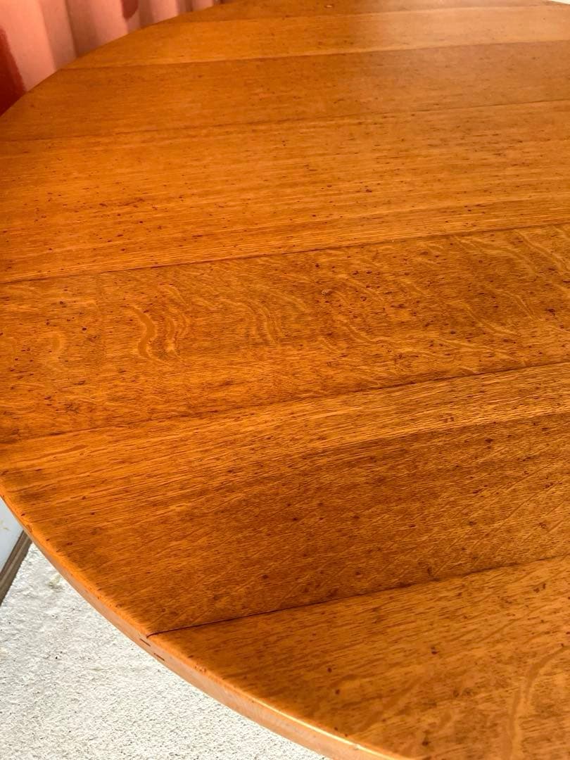 ヴィンテージ　無垢材ラウンドテーブル