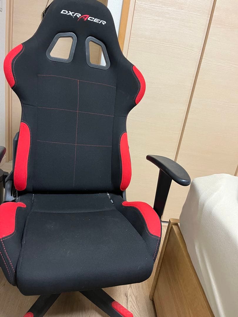 DXRACER ゲーミングチェア