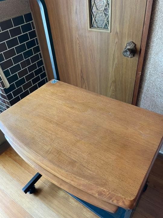 パソコンデスク、パソコンラック