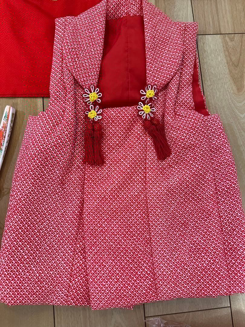 七五三 着物フルセット 正絹　刺繍　赤　被布　3才　女の子
