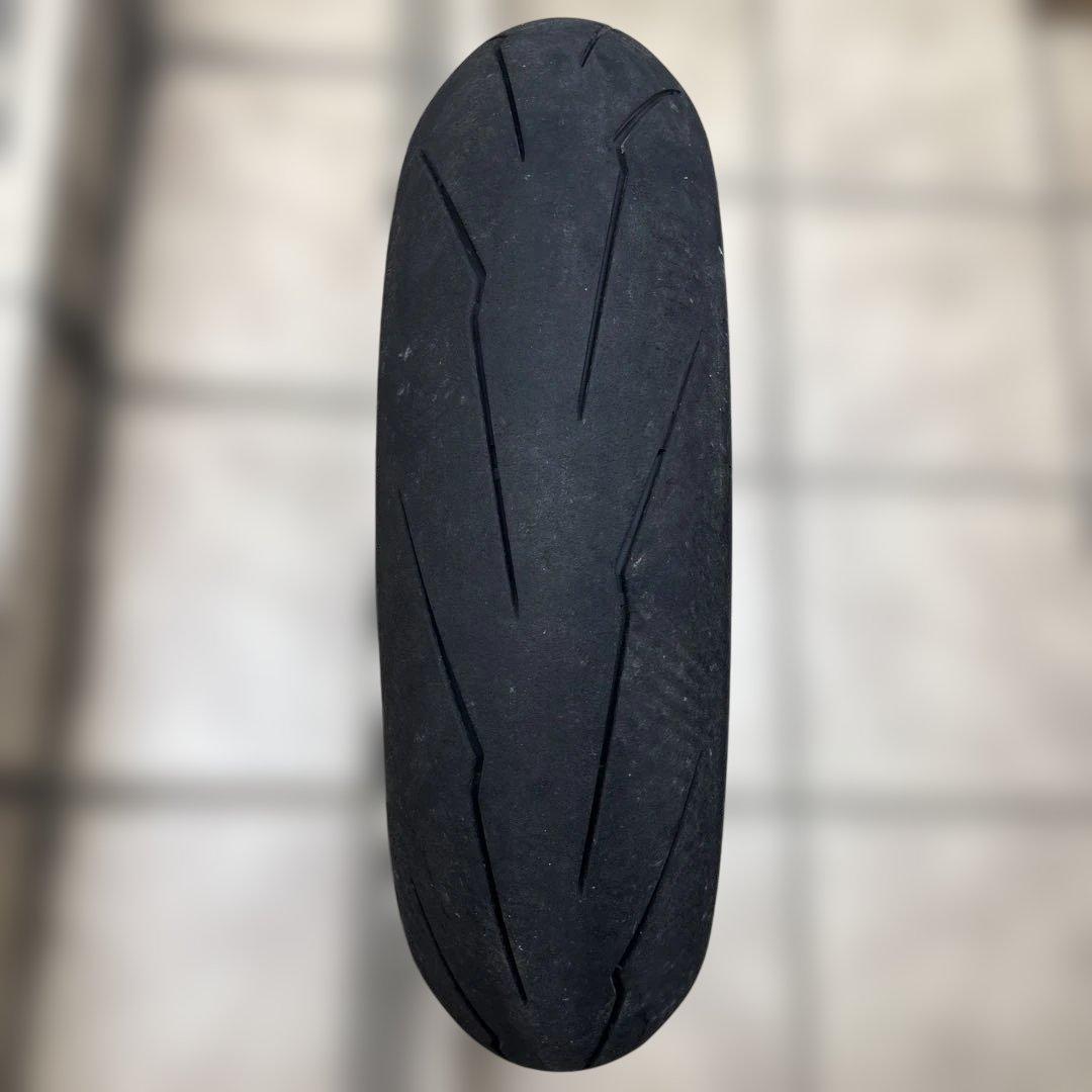 ピレリ　スーパーコルサＶ３　150 60 17 sc1 タイヤ