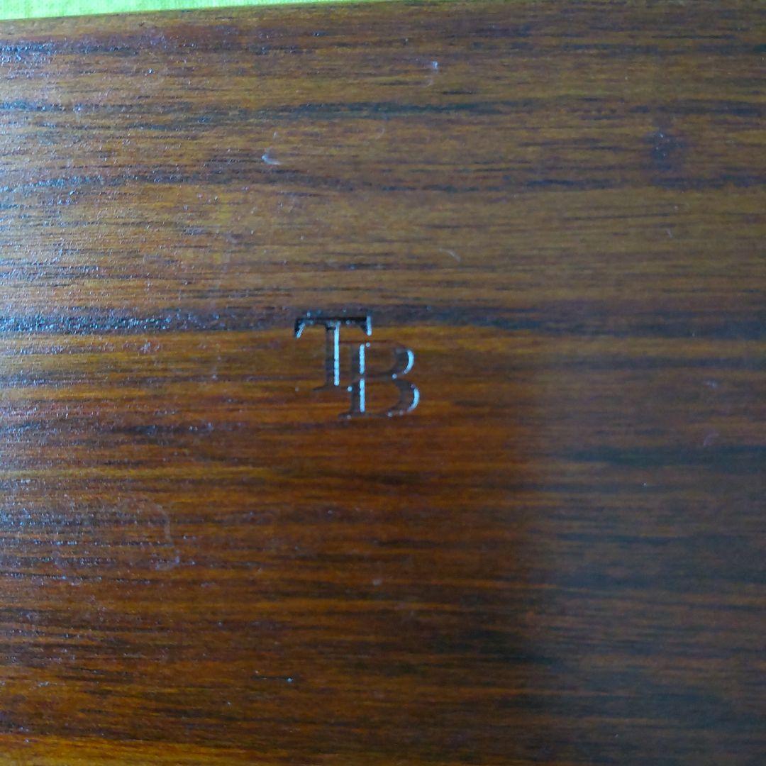 YOKOHAMA WOOD TOMATO畑　くり抜き２段弁当箱　ナツメうるし塗り