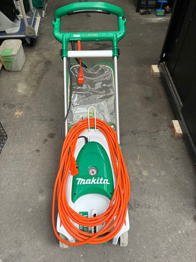 Makita 芝刈り機 MLM2301 230mm 500W